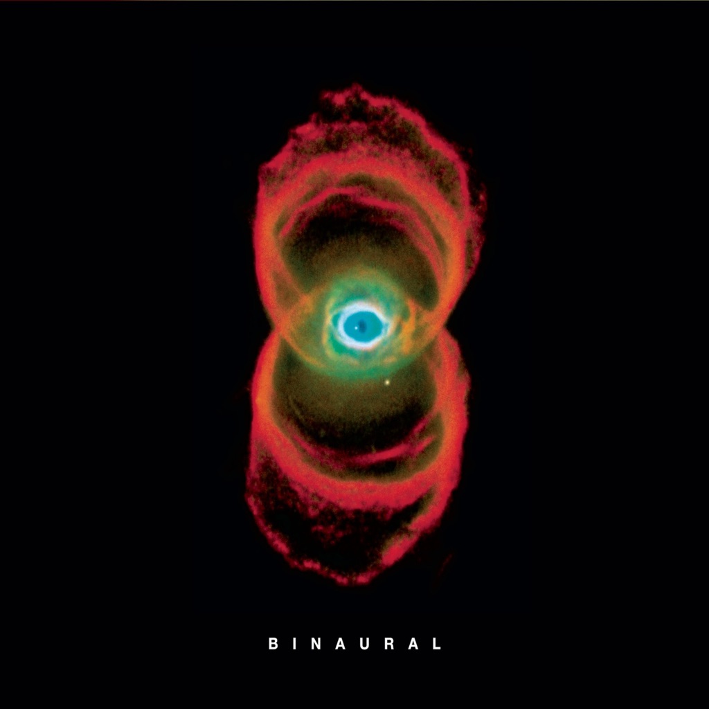  Binaural